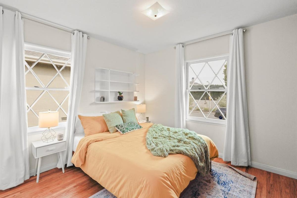 Сasa de vacaciones Dazzling Westside 4 Bedroom Home-minutes To The Los Ángeles