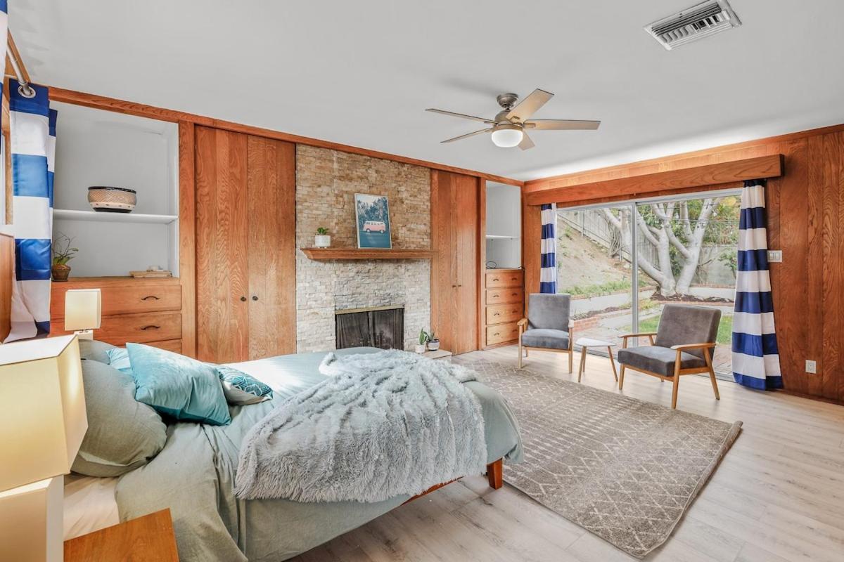 Сasa de vacaciones Dazzling Westside 4 Bedroom Home-minutes To The *